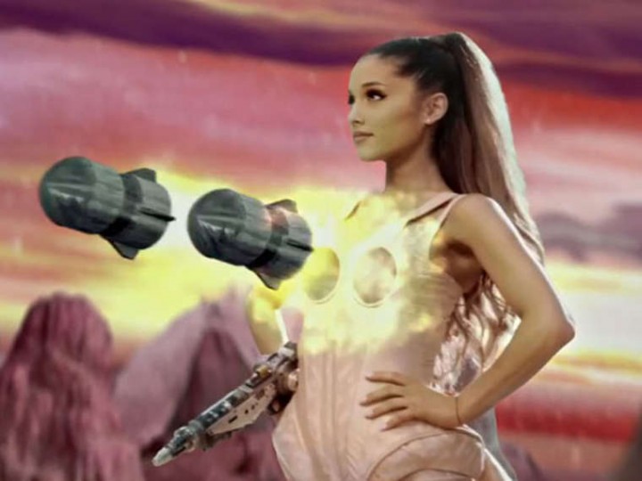 Ariana Grande Break Free Music Video Screencaps 03 Gotceleb 1359