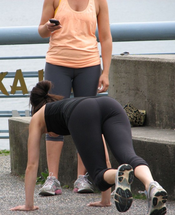 Kristin Kreuk Working Out In Spandex Gotceleb