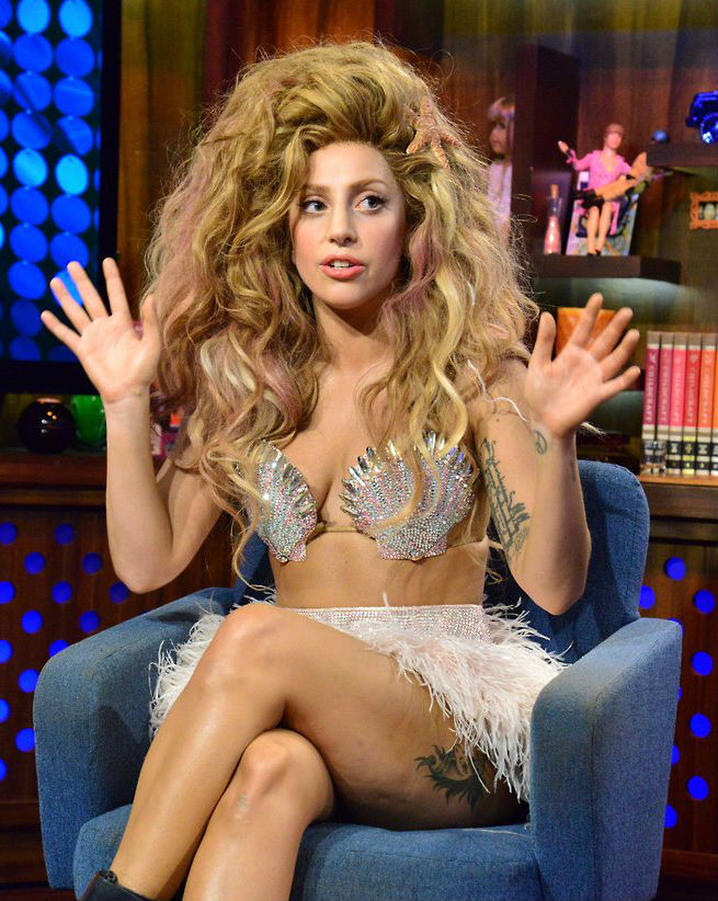 Lady-Gaga---clamshell-bikini-top-and-min