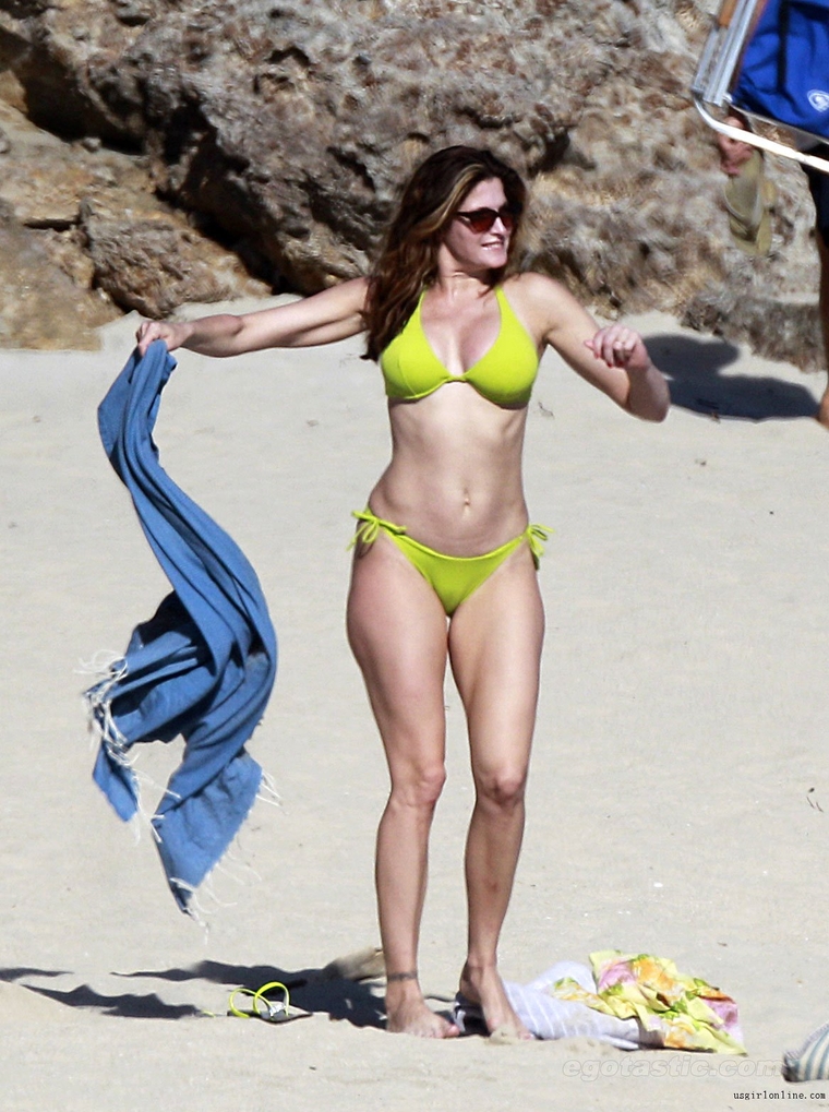 Stephanie hayden in bikini