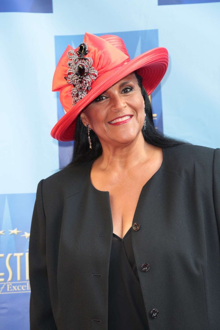 Jayne Kennedy – Celestial Awards of Excellence 2017 in Glendale – GotCeleb