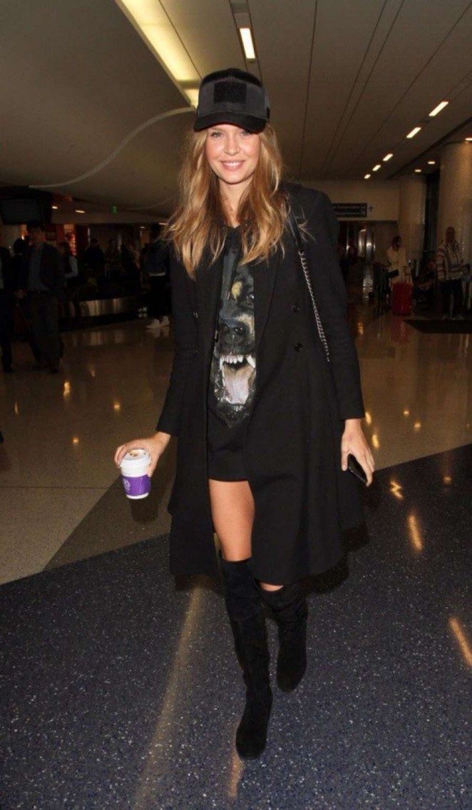 Josephine Skriver at LAX Airport -04 – GotCeleb