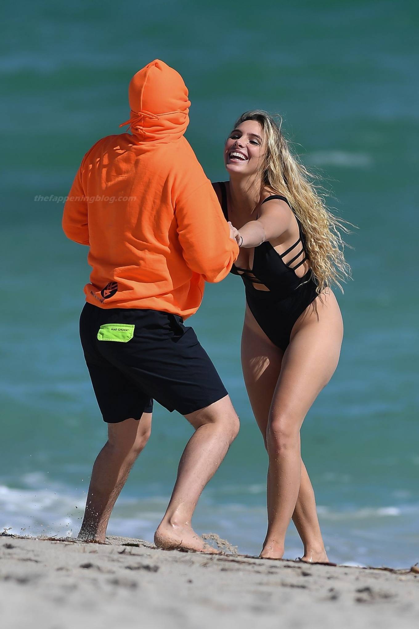 Lele Pons In A Bikini At A Beach In Miami Adds Gotceleb