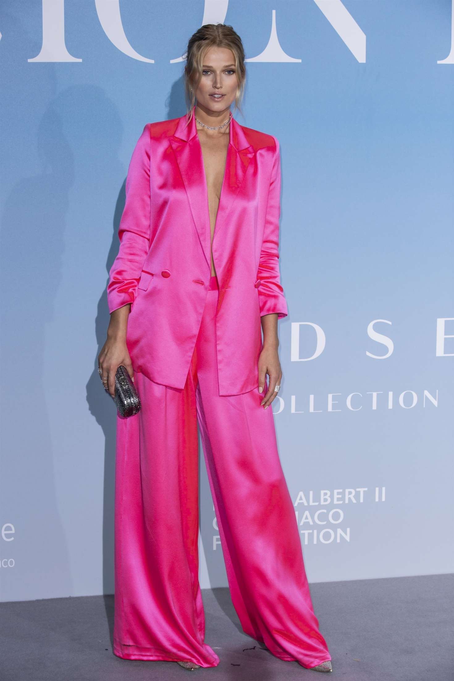 Toni Garrn â€“ 2018 Gala for the Global Ocean in Monte-Carlo