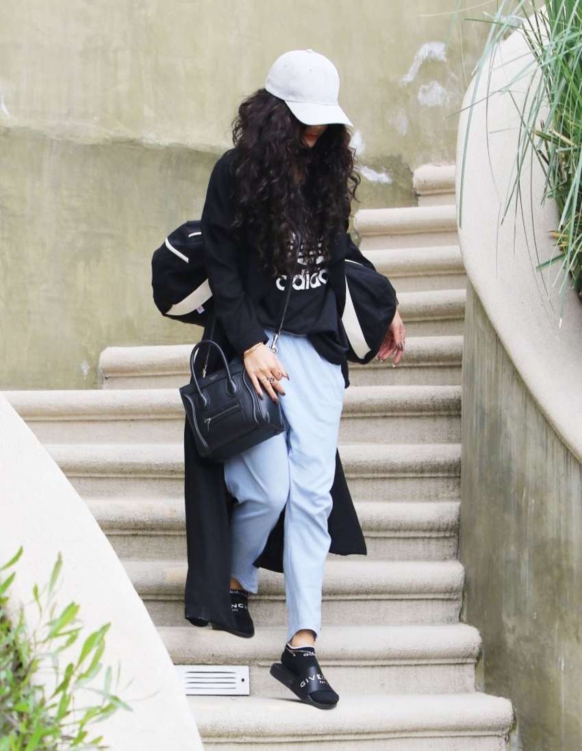 Vanessa Hudgens â€“ Leaves her home in LA