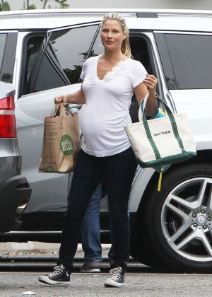 Ali Larter Leaving Whole Foods in West Hollywood