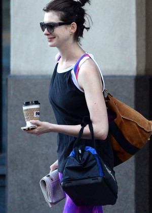 Anne Hathaway - Out and about in Brooklyn