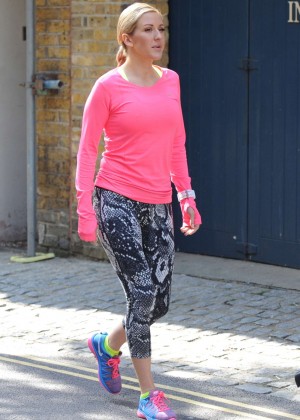 Ellie Goulding - Filming a Nike Commercial in London