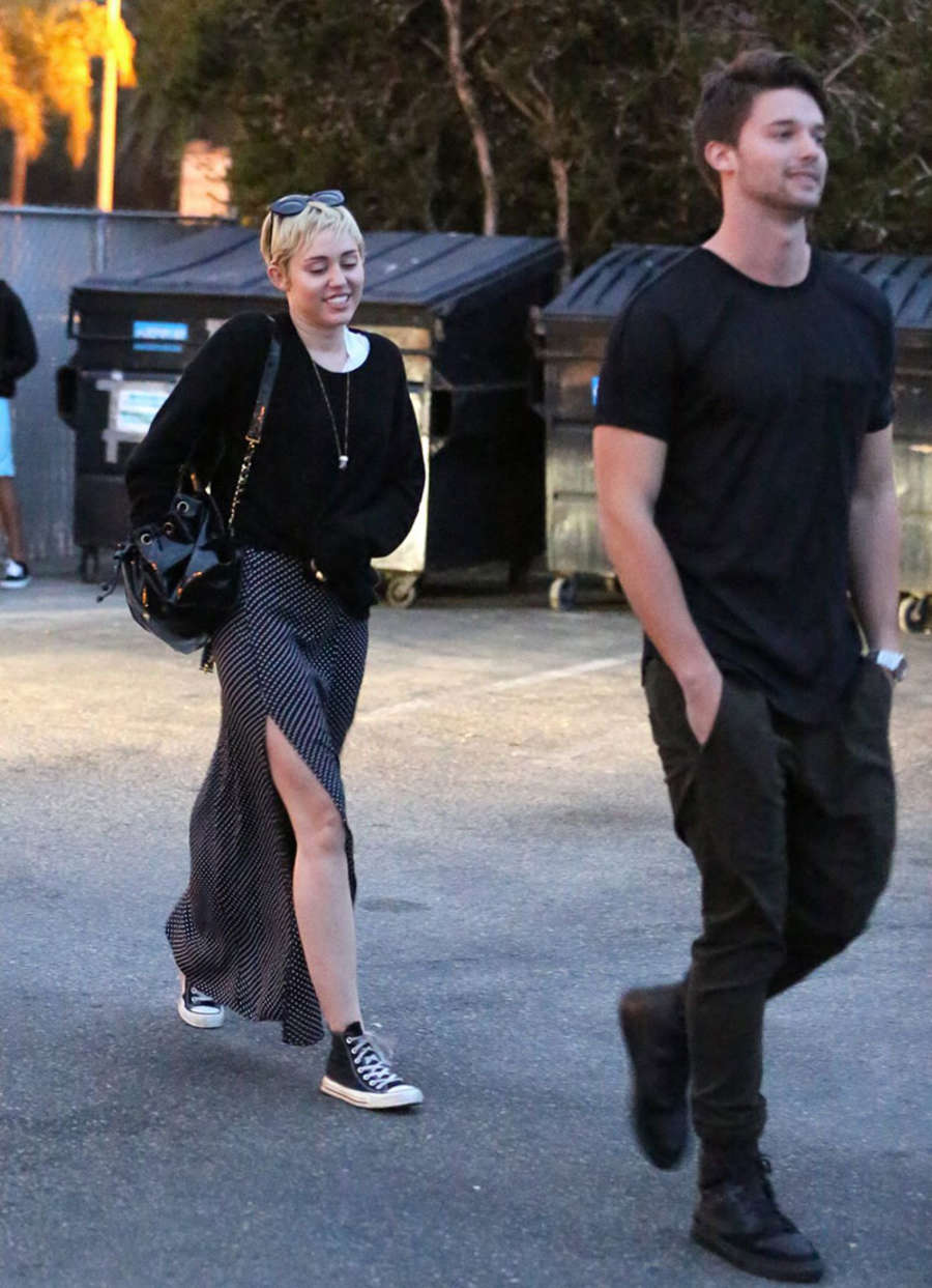 Miley Cyrus 2014 : Miley Cyrus and Patrick Schwarzenegger in Malibu -07