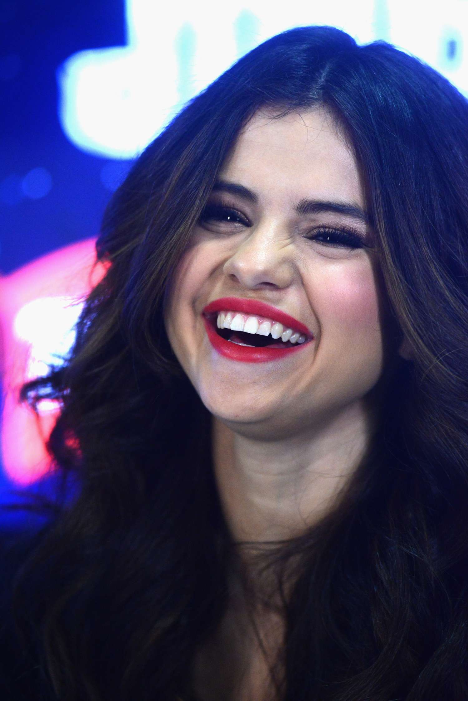 Selena Gomez: KISS 108s Jingle Ball -12 | GotCeleb