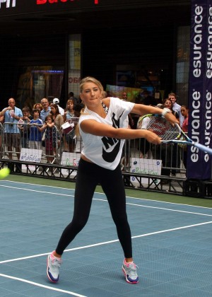 Victoria Azarenka in Spandex at eSurance Time Square Tennis Fest in NYC