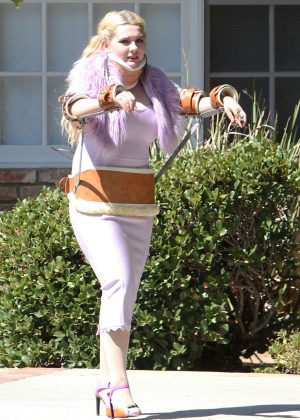 Abigail Breslin on the set of 'Scream Queens' in Los Angeles