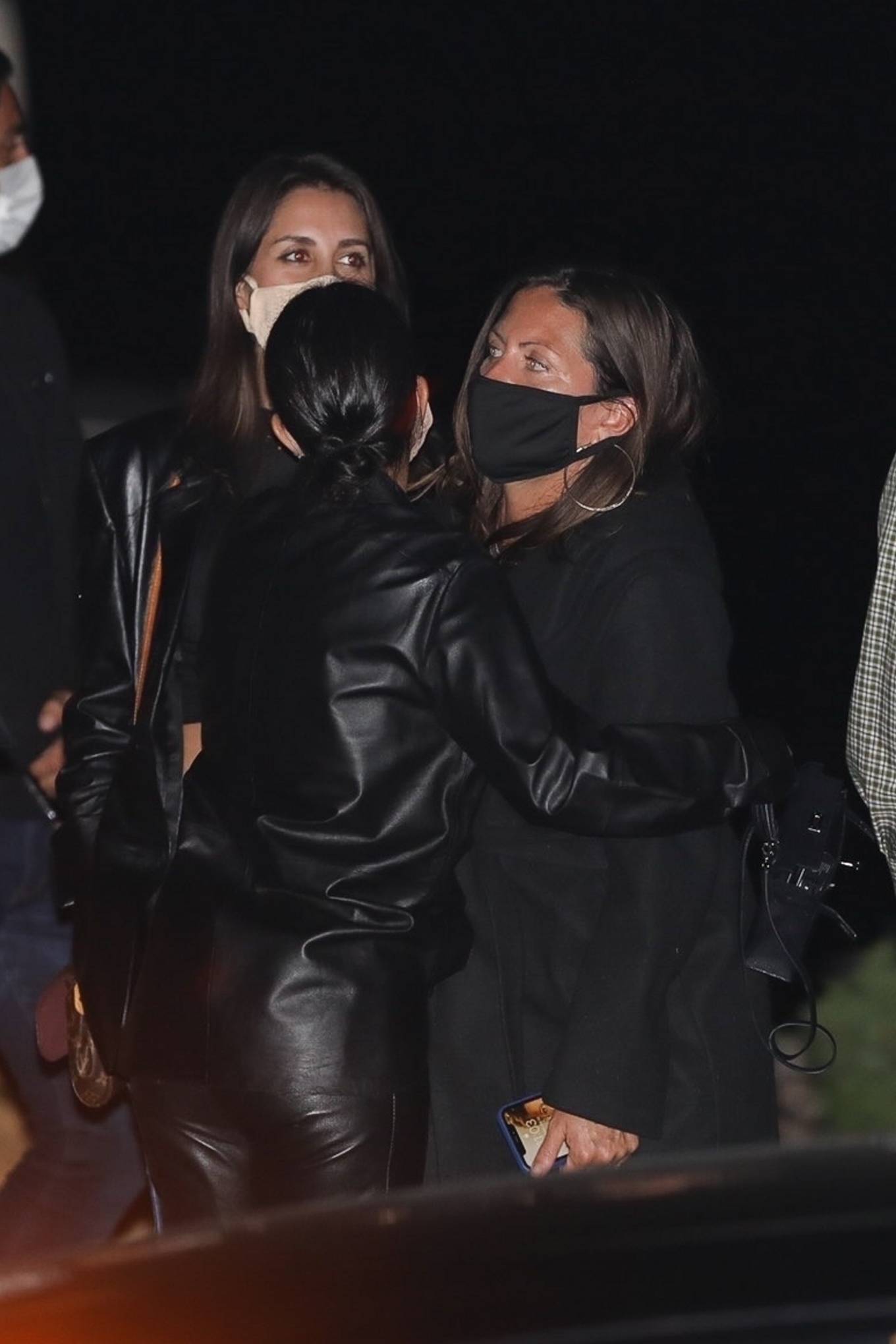 Addison Rae With Kourtney Kardashian Having Dinner In Malibu 19 Gotceleb 