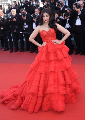 Aishwarya Rai - '120 Beats Per Minute' Photocall at 70th Cannes Film Festival