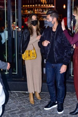 Alessandra Ambrosio - Spotted with her boyfriend Richard Lee while out in Sao Paulo