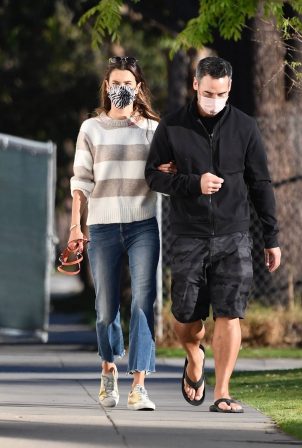 Alessandra Ambrosio - With a mystery man shopping at Williams-Sonoma at Bristol Farms in Brentwood