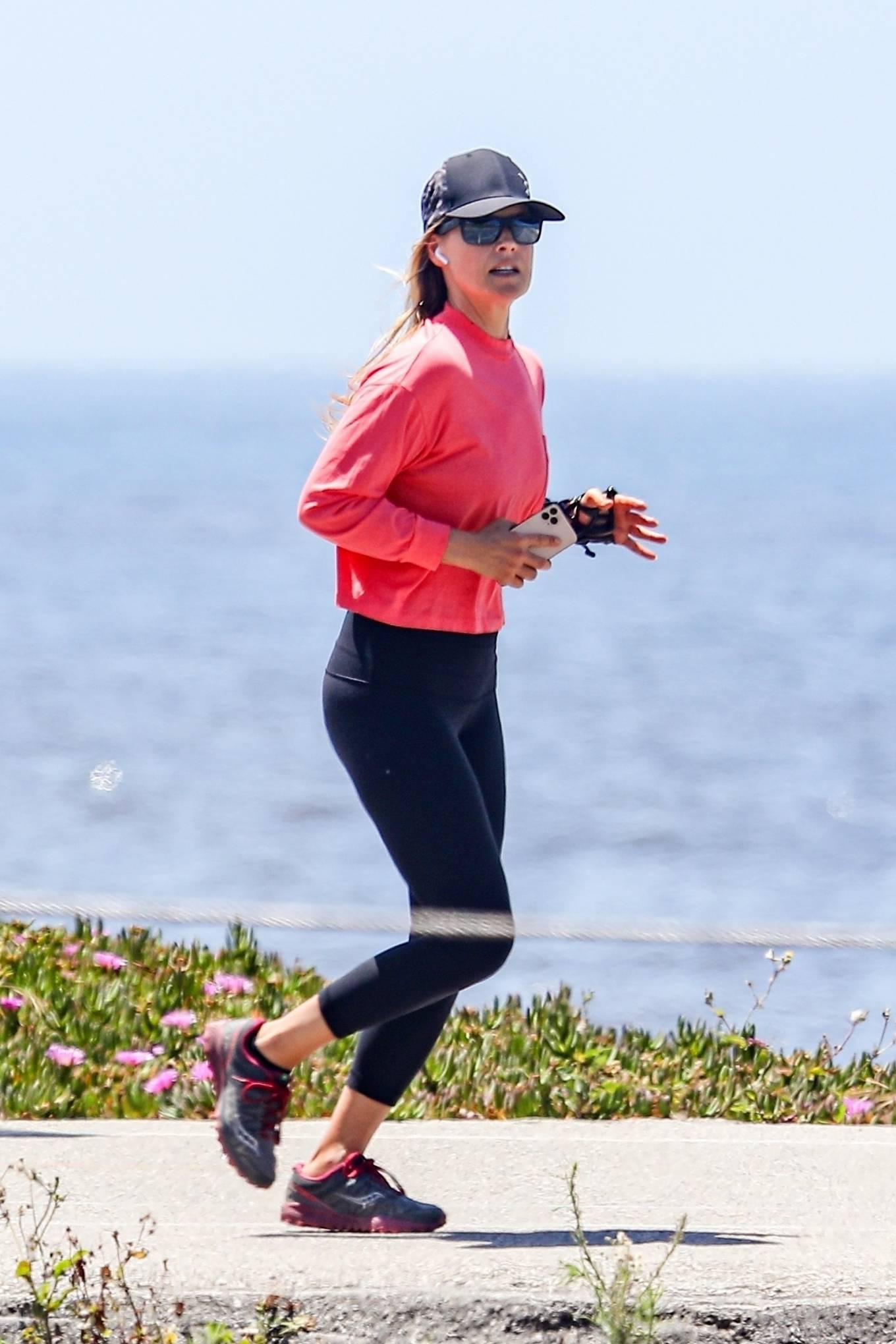 Ali Larter â€“ Goes for a run in Santa Monica