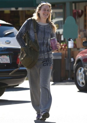 Alicia Silverstone at Whole Foods in Los Angeles