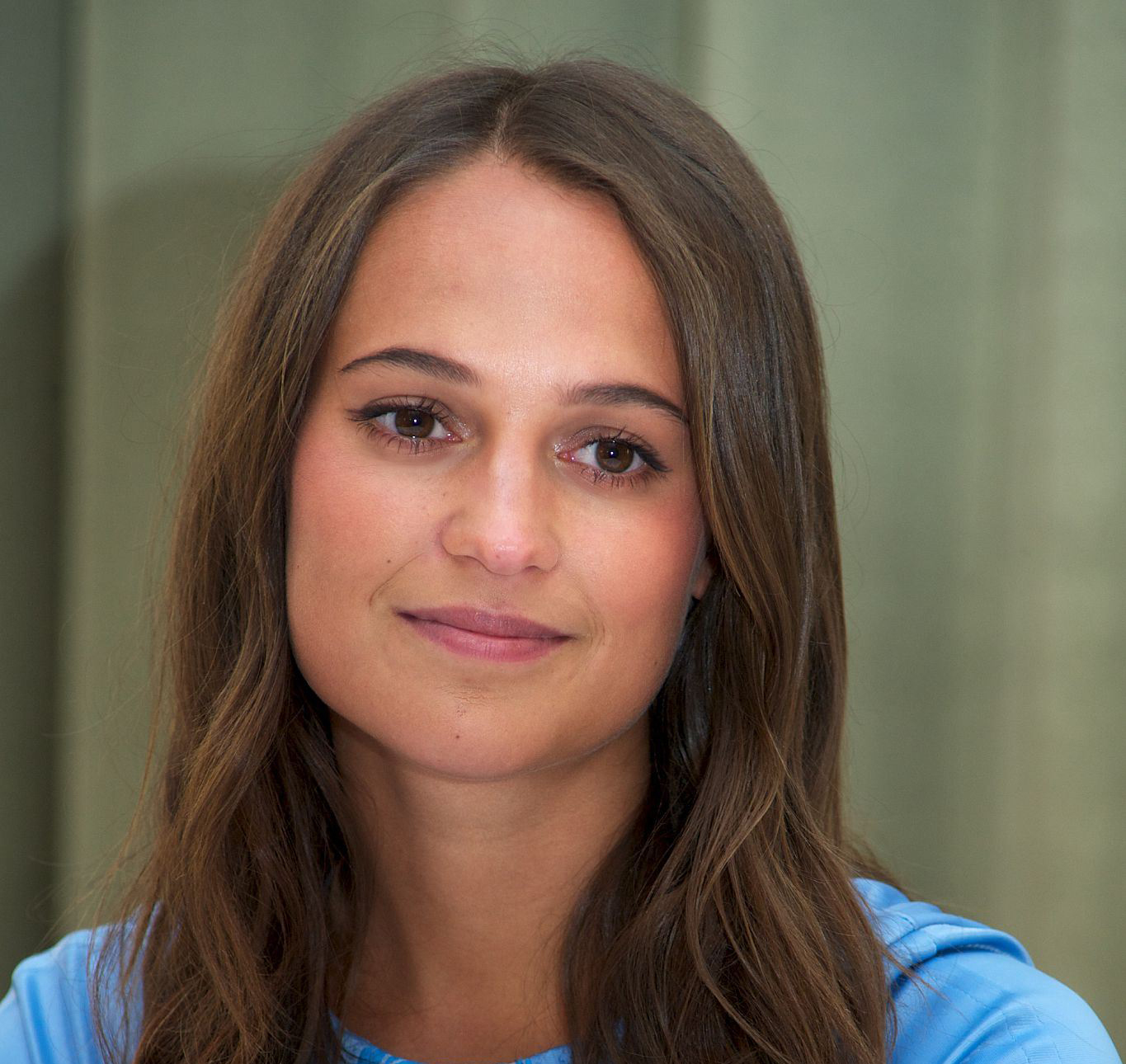 Alicia Vikander: The Man from UNCLE London Press Conference -03 | GotCeleb