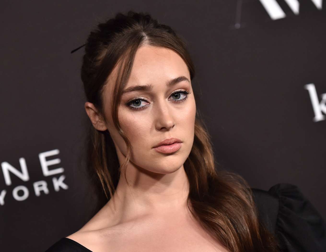 Alycia Debnam Carey - 2019 InStyle Awards-10 | GotCeleb