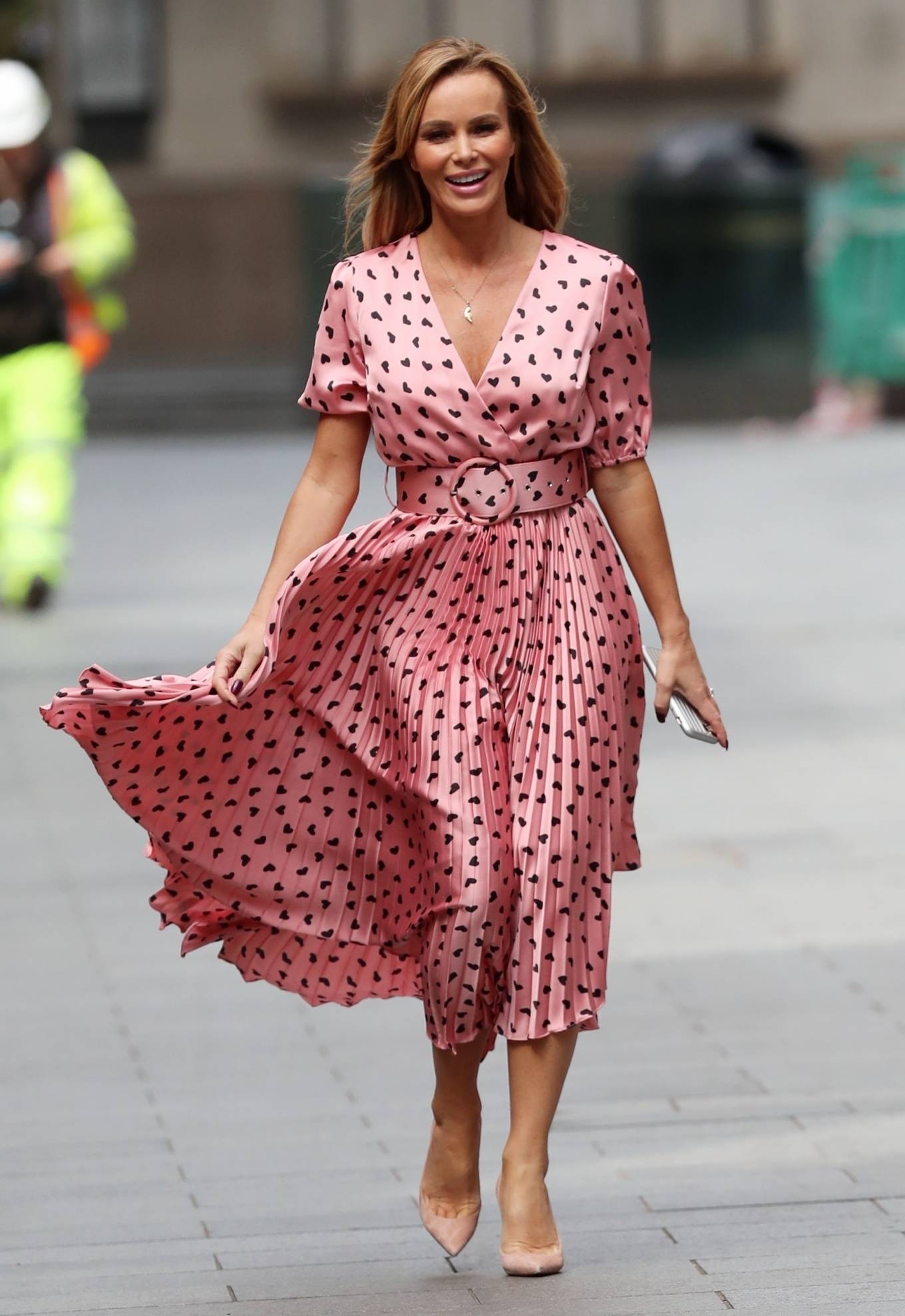 Amanda Holden â€“ Wearing long dress leaving Global Radio in London