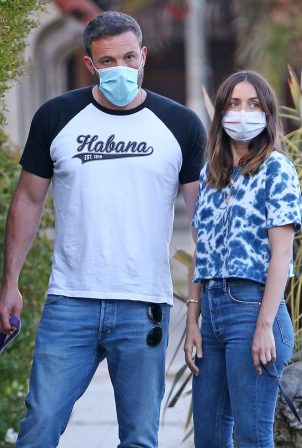 Ana de Armas - out with Ben Affleck for a dogs walk in Venice