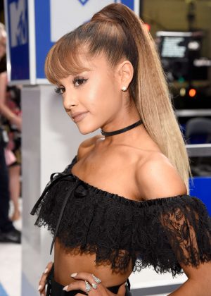 Ariana Grande - 2016 MTV Video Music Awards in New York City