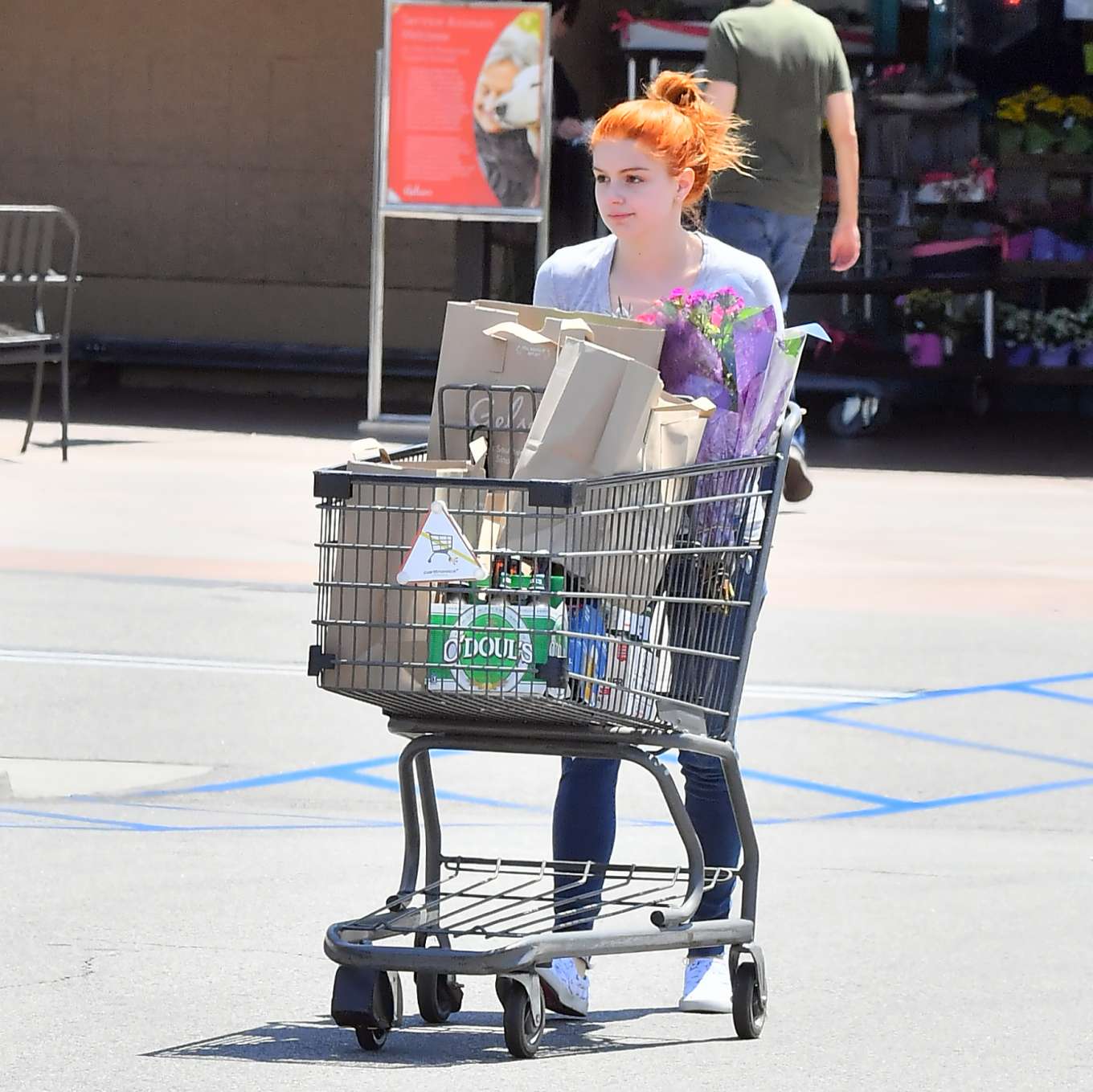 Ariel Winter: Grocery shopping in Studio City -13 | GotCeleb