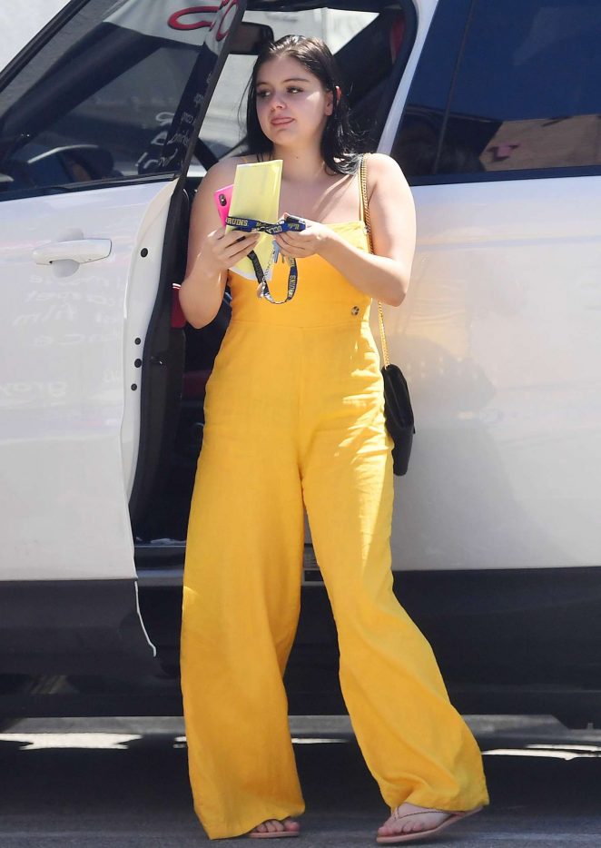 Ariel Winter in Yellow Jumpsuit -10 | GotCeleb