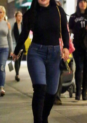 Ariel Winter in Skinny Jeans out in Central Park