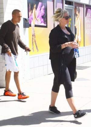 Ashlee Simpson in Leggings Leaving the gym in Studio City