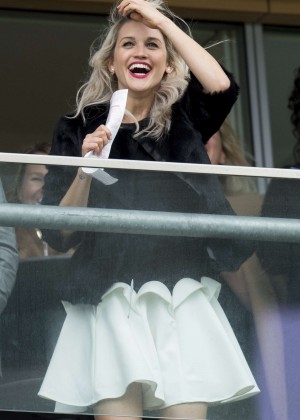 Ashley Roberts - The Prince's Countryside Fund Raceday in London