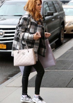 Bella Thorne - Returning to her hotel in NYC