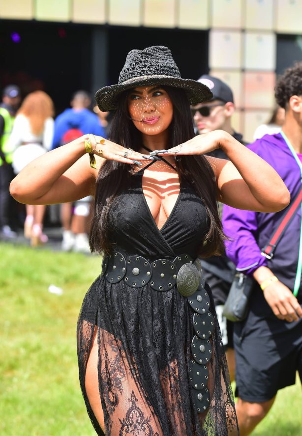 Belle Hassan - Seen at Parklife Festival in Manchester
