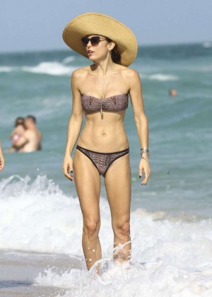 Bethenny Frankel in Bikini on Miami Beach