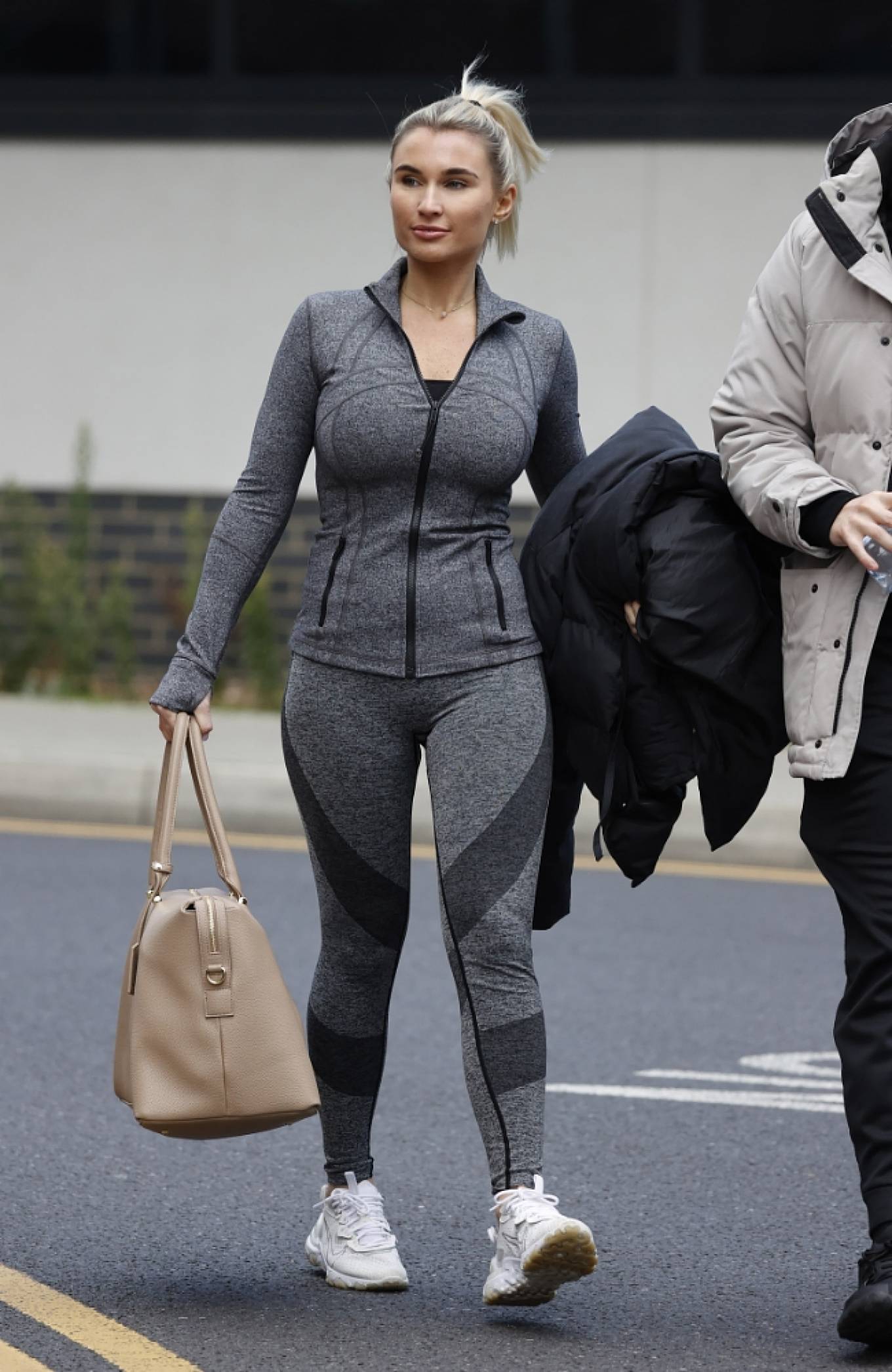 Billie Faiers – Seen leaving Essex Ice Rink