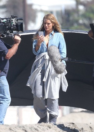 Blake Lively - Filming Reshoots for The Shallows on the beach in Malibu
