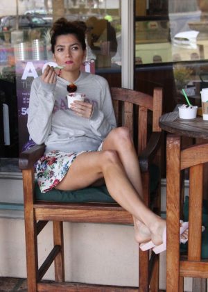 Blanca Blanco gets ice cream in Malibu
