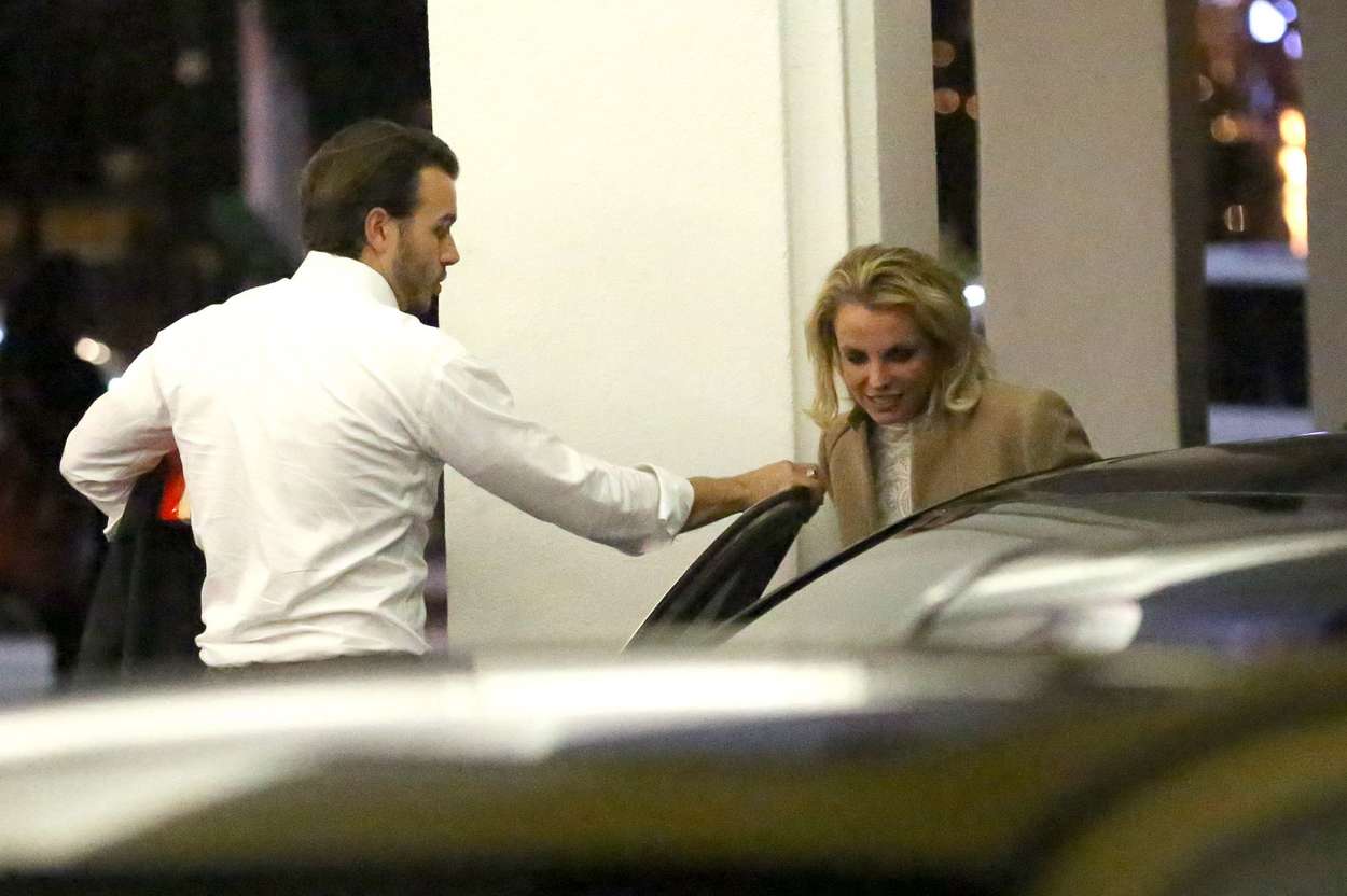 Britney Spears 2015 : Britney Spears – Leaves Dance Studio -08