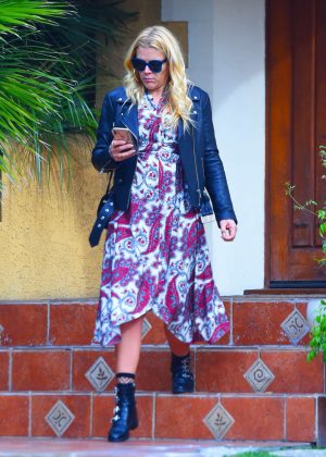 Busy Philipps - Leaving a friend's house in Los Angeles