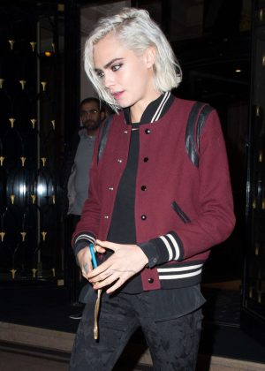 Cara Delevingne - Out Sopping in Paris