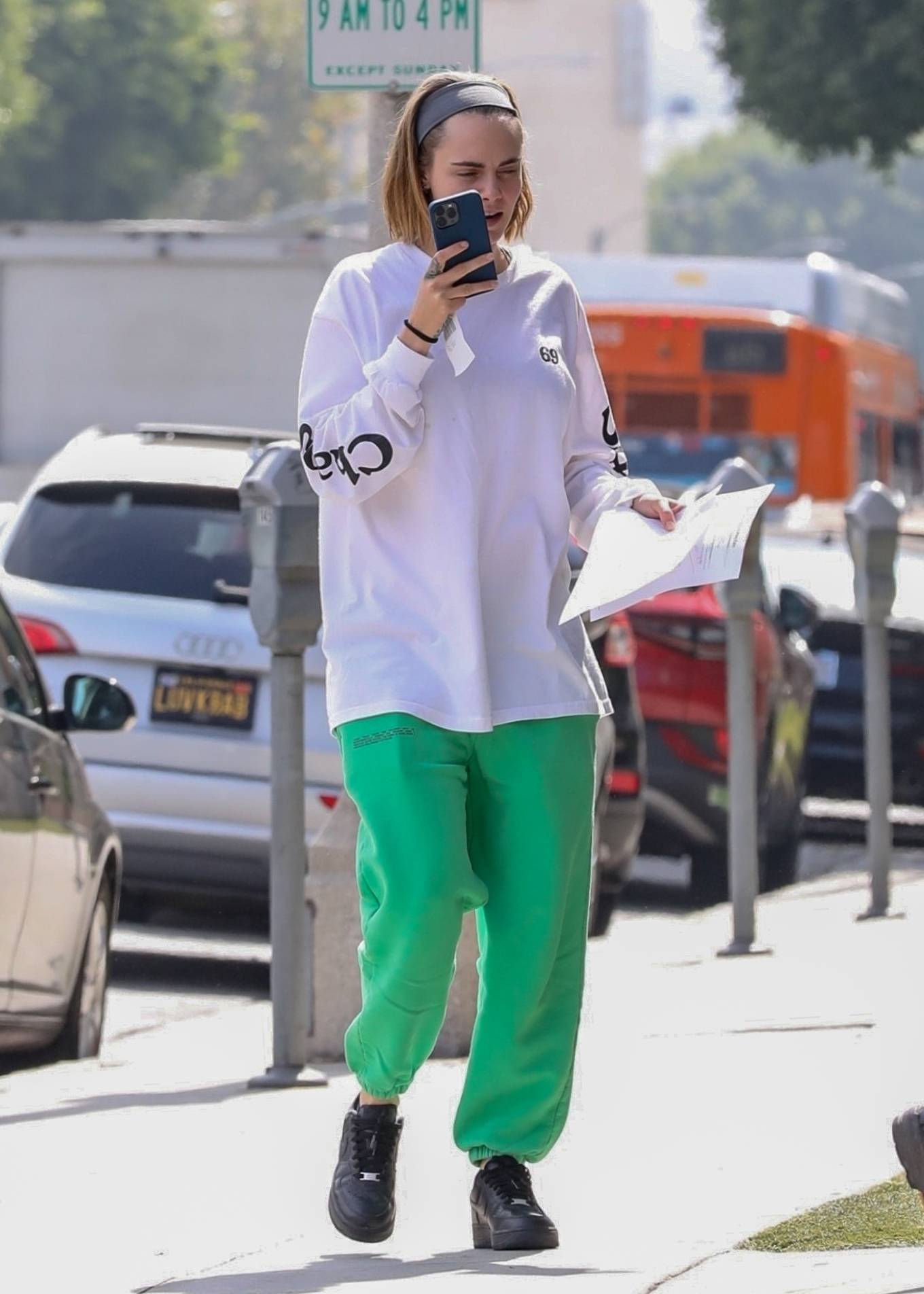 Cara Delevingne 2023 : Cara Delevingne – Stopping by Pinar and Wagner Dentistry in West Hollywood-05