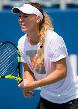 Caroline Wozniacki - Practice Session at 2018 US Open in New York