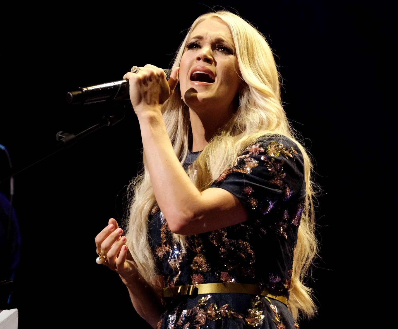 Carrie Underwood - Performing at the Grand Ole Opry-25 | GotCeleb