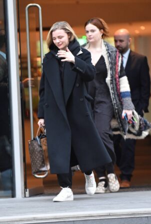 Chloe Grace Moretz - Checks out of her Manchester hotel