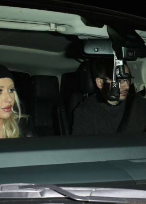 Christina Aguilera - Leaves a dinner date at Craig's in West Hollywood