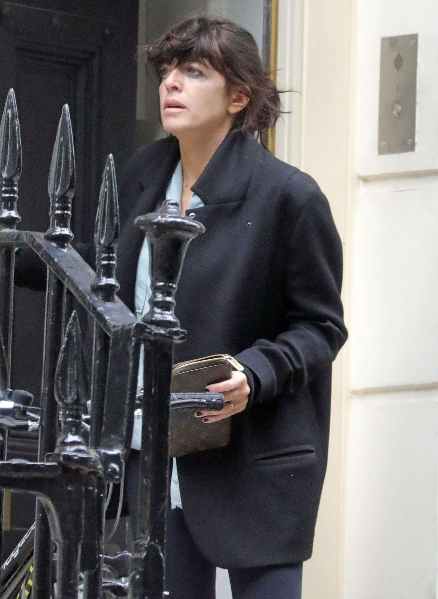 Claudia Winkleman without make up out in London | GotCeleb