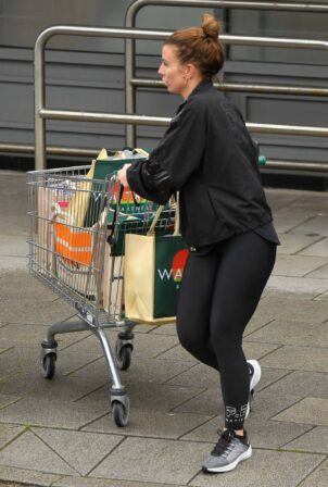 Coleen Rooney - shopping at her local supermarket in Alderley Edge