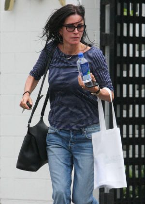 Courteney Cox shopping at Express in Beverly Hills