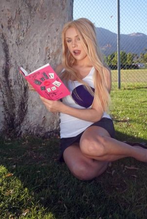 Courtney Stodden - Pictures as Mean Girls character Regina George